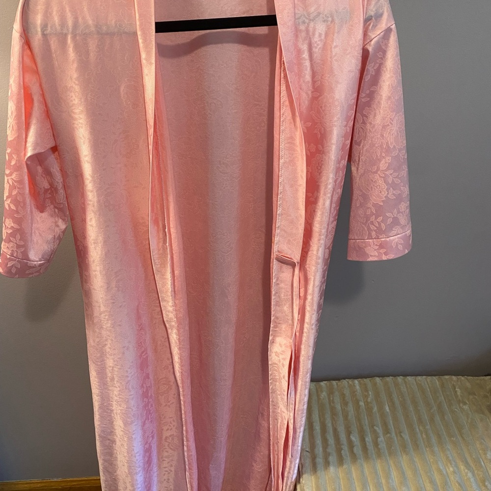 Vintage Julie Girl Elegant Long Pink Satin Robe